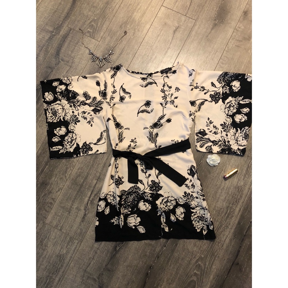 Angl flower dress